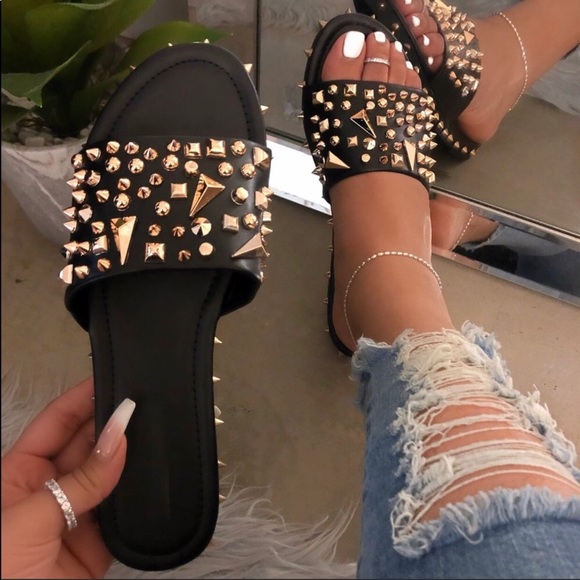 New Black Open Toe Gold Studded Sandals Saints 🤩 - Picture 4 of 7